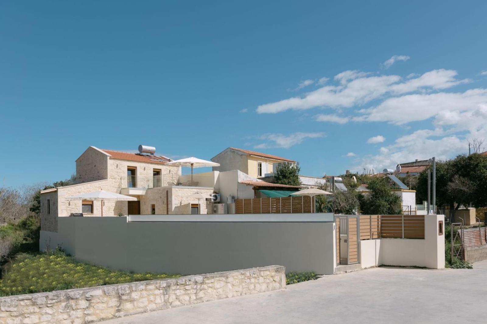 Filio Luxury Villa Adhele